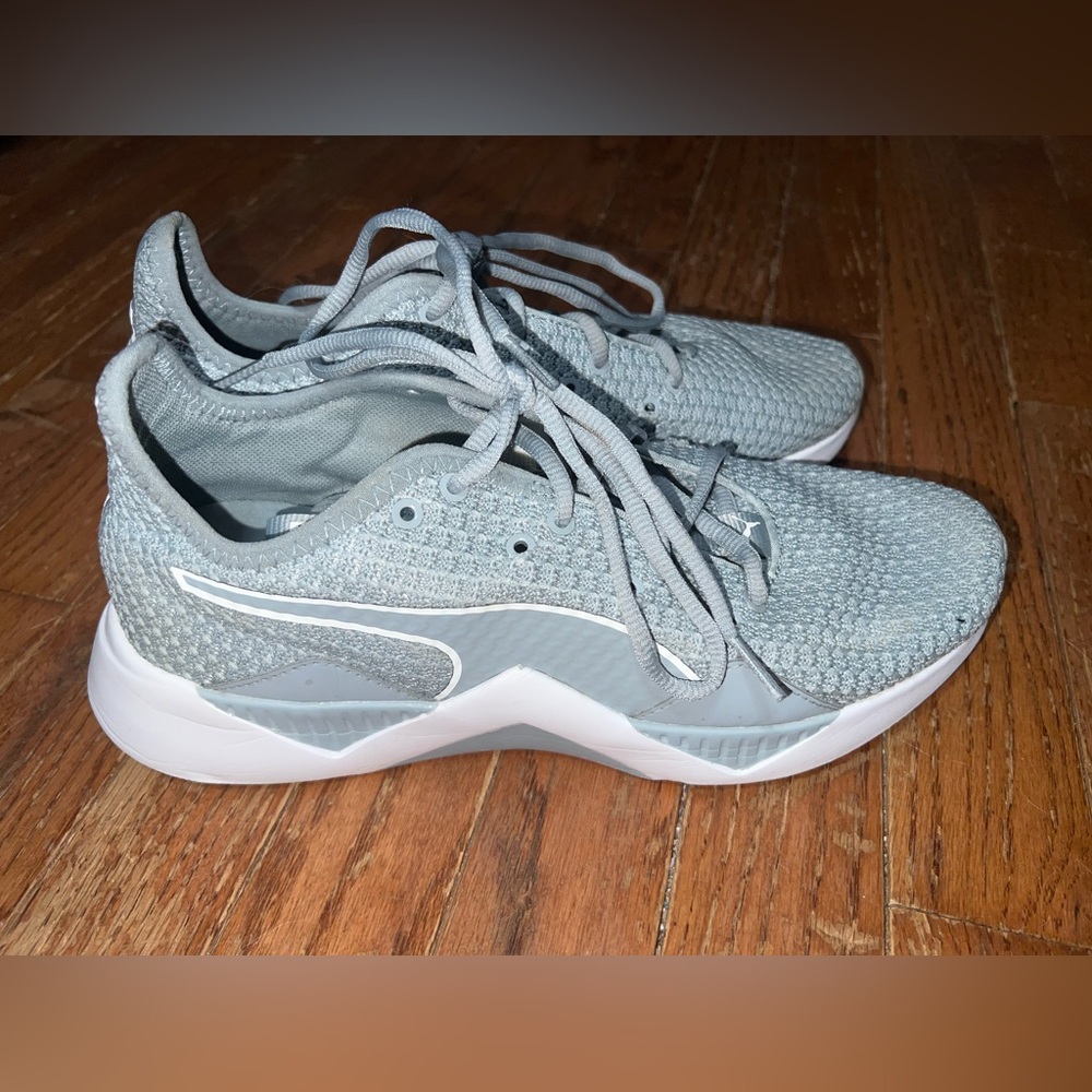 Women’s Gray Puma Shoes Size 10